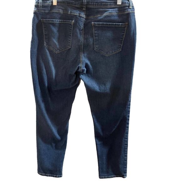 EST. 1946 Capri Jeans Women Petite 14 Blue Denim 5 Pockets High Waisted Comfort - Picture 7 of 8